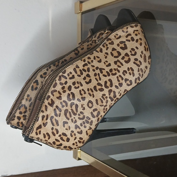 Carlos Santana women's veruca leopard print dress pumps size 7.5 - Picture 6 of 13